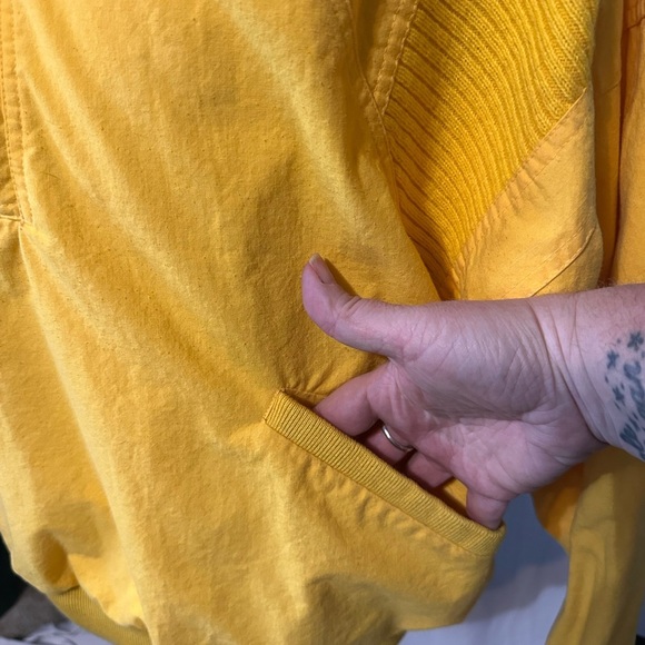 Vintage Pere Mar Yellow 1/4 Zip Pullover. Men’s SZ L. Pockets. Few Marks. Thick - Picture 3 of 6